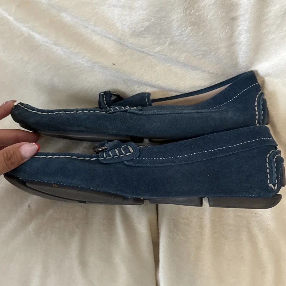 Aldo dark blue suede loafers Slip On White Stitch Silver Tone Buckle Sz 9.5